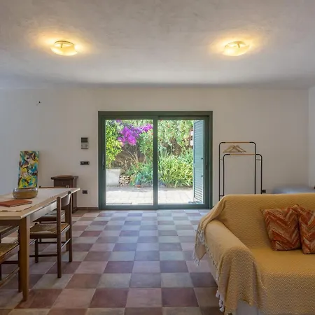 Casa Maya Holiday home Olbia